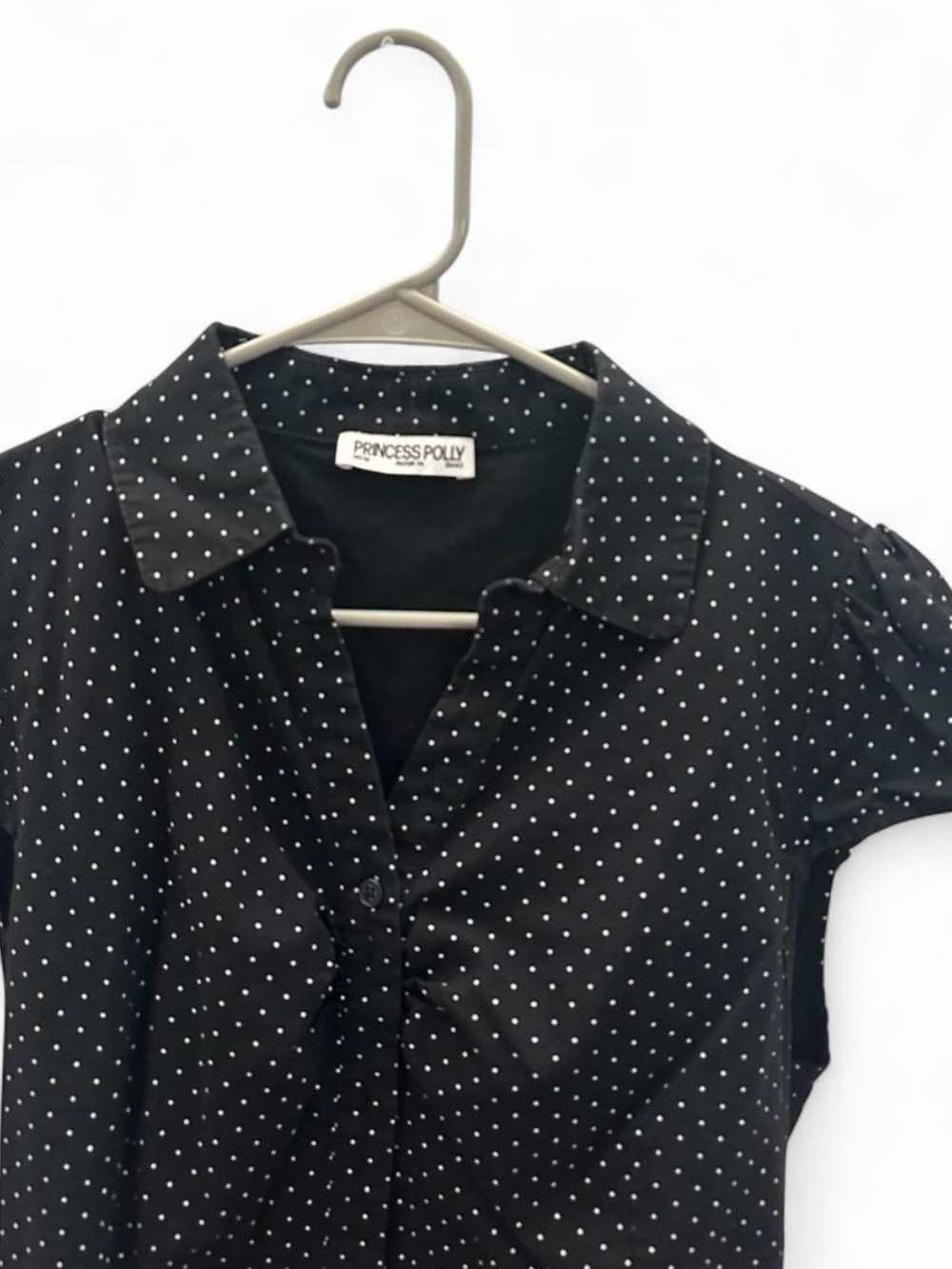 Princess Polly polka dotted collared top - US 10 M - Picture 4 of 5